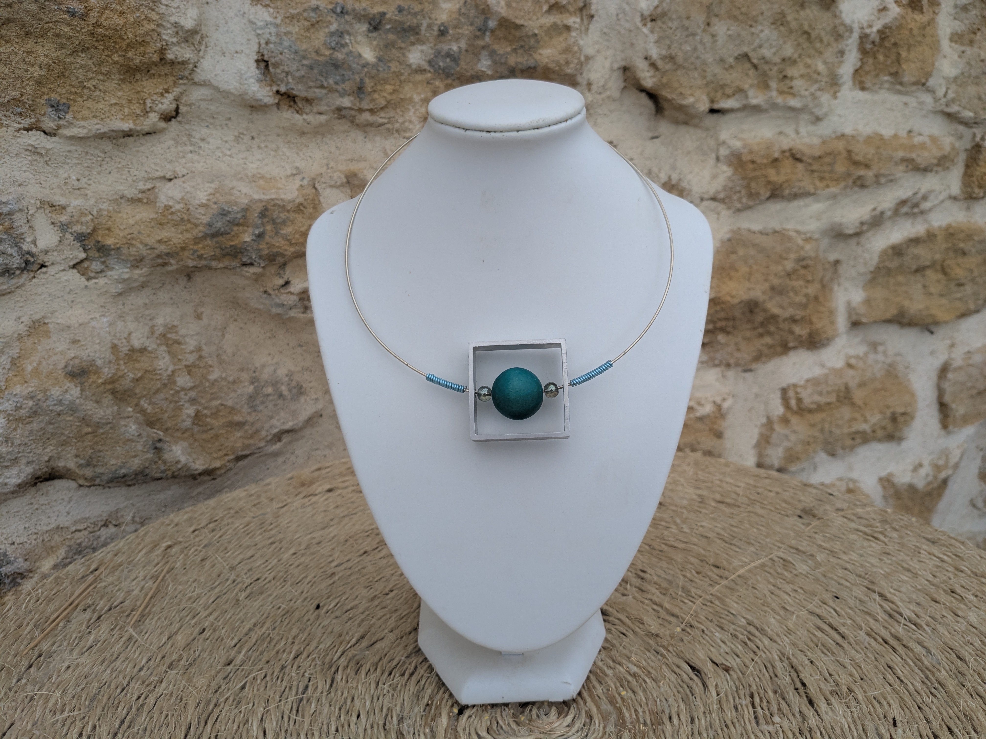 Collier Torque "Design Moderne"