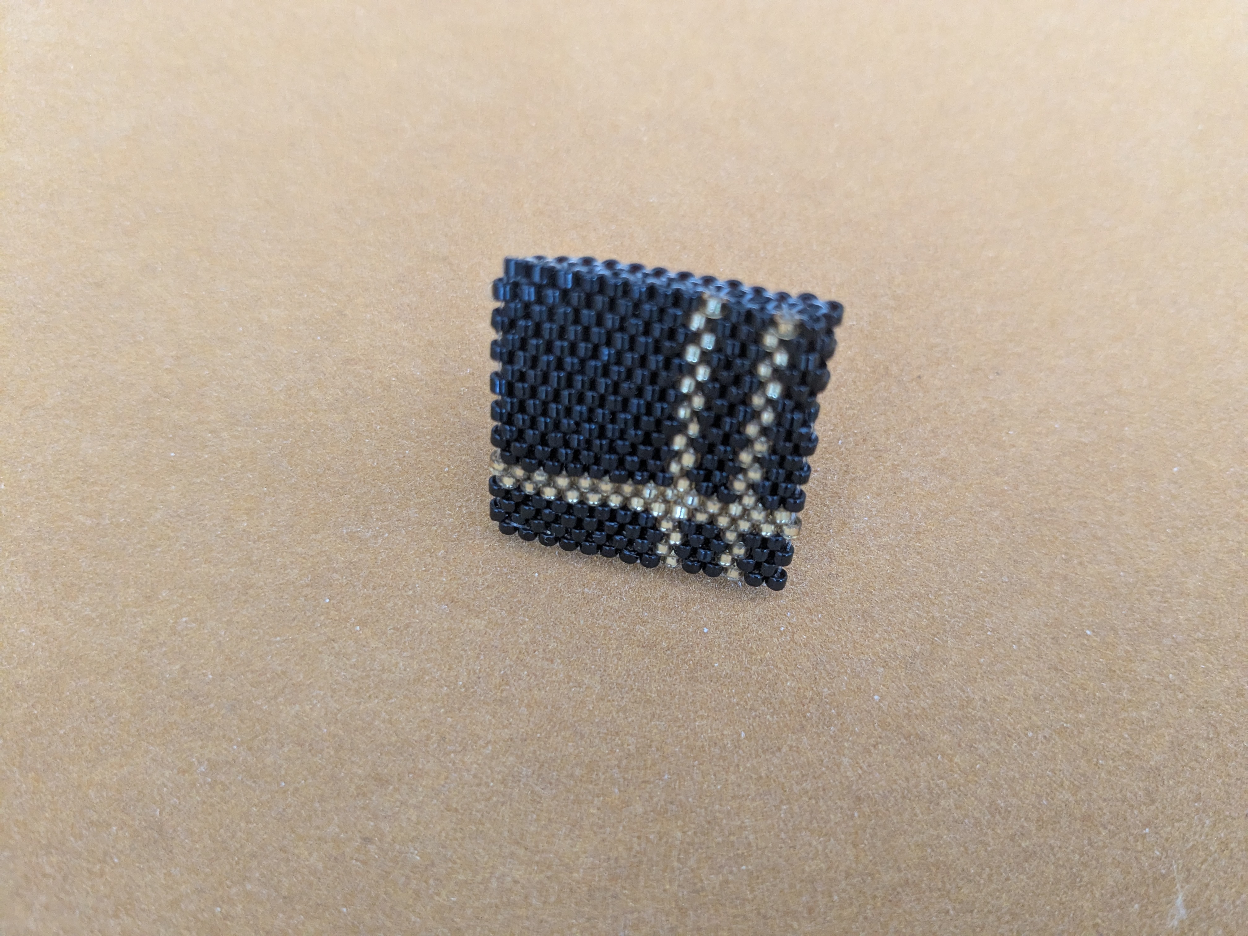 Bague en perles tressées Tartan